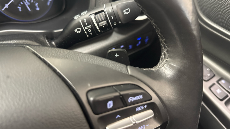 Hyundai Kona 1.6 GDi Hybrid Premium SE 5dr DCT Hybrid Hatchback